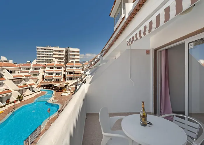 Apartament Floritas 2 *