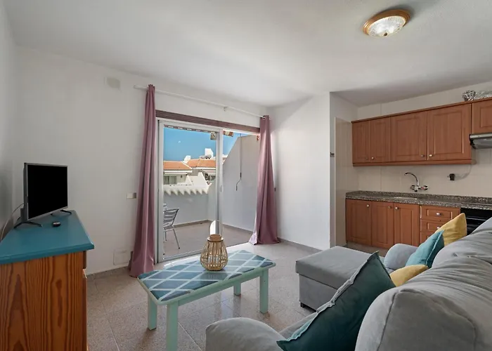 Apartament Floritas 2 *